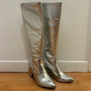 SILVER KNEE HIGH BOOTS